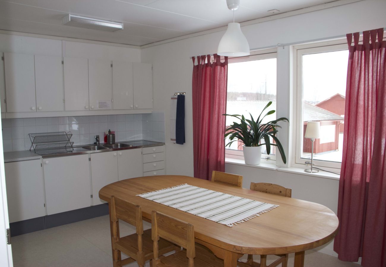 Lägenhet i Umeå - Bekväm semesterlägenhet för fem och WiFi