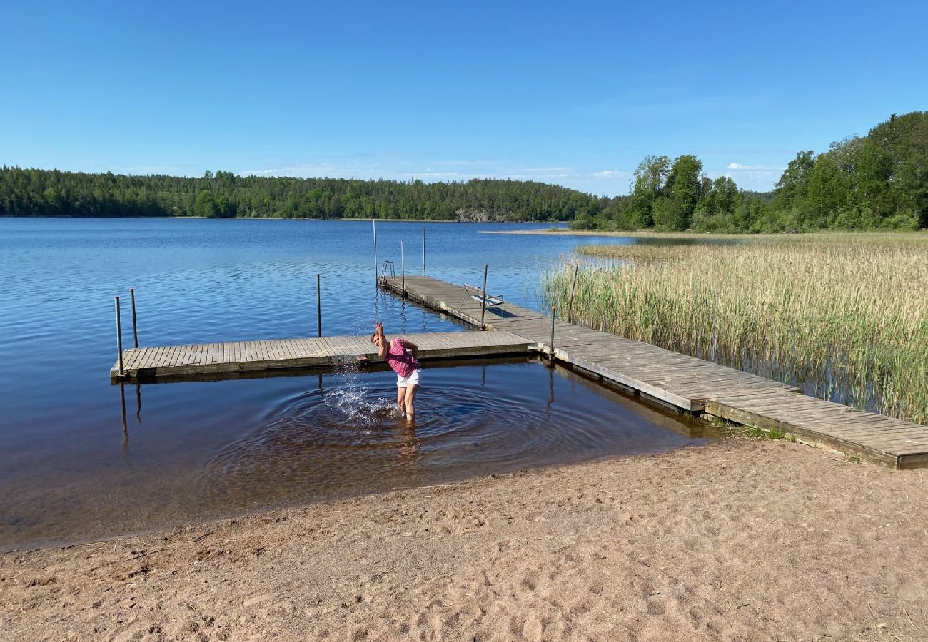 Stuga i Vena - På en vacker tomt i utkanten av byn