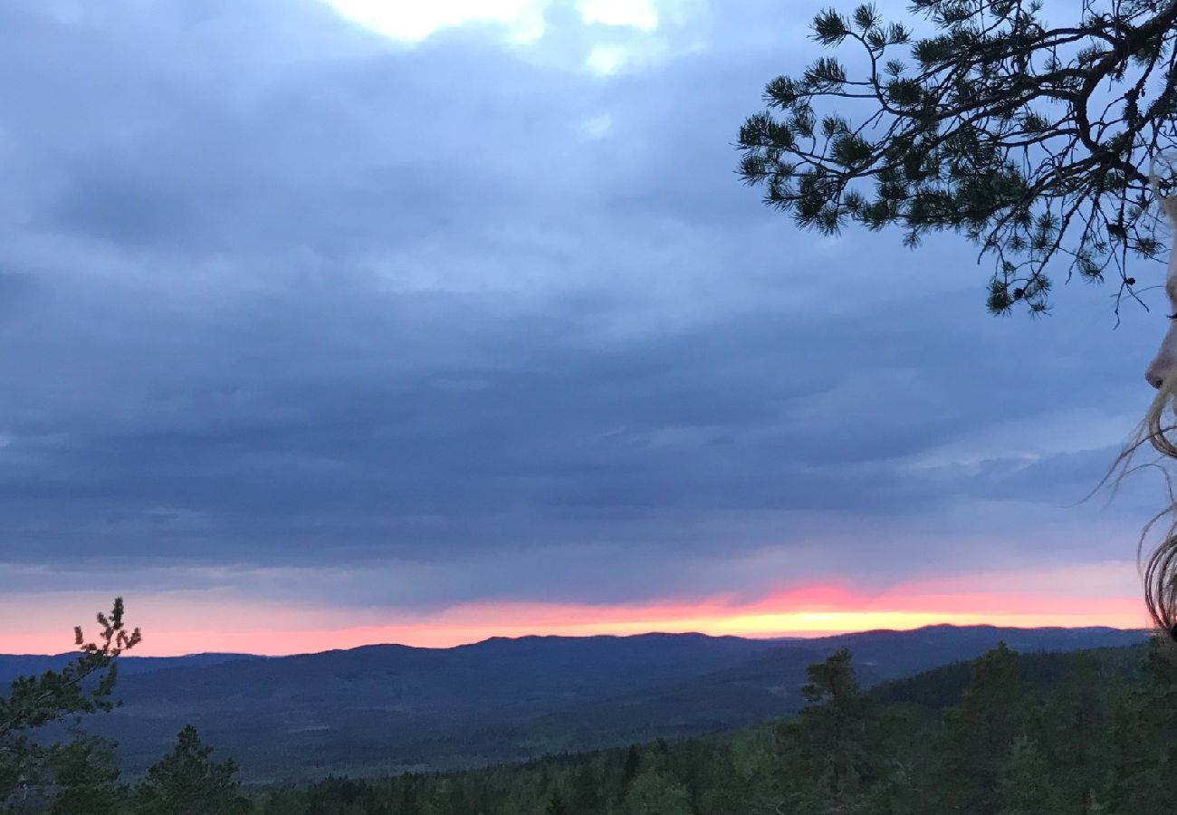 Stuga i Sysslebäck - Toppläge i fjällregionen i norra Värmland