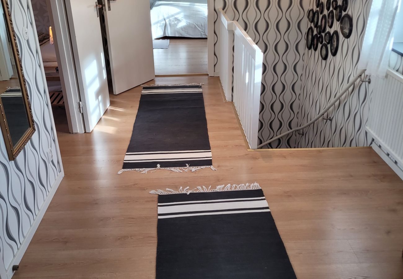 Stuga i Jät - Stort semesterhus på landet nära sjön Åsnen