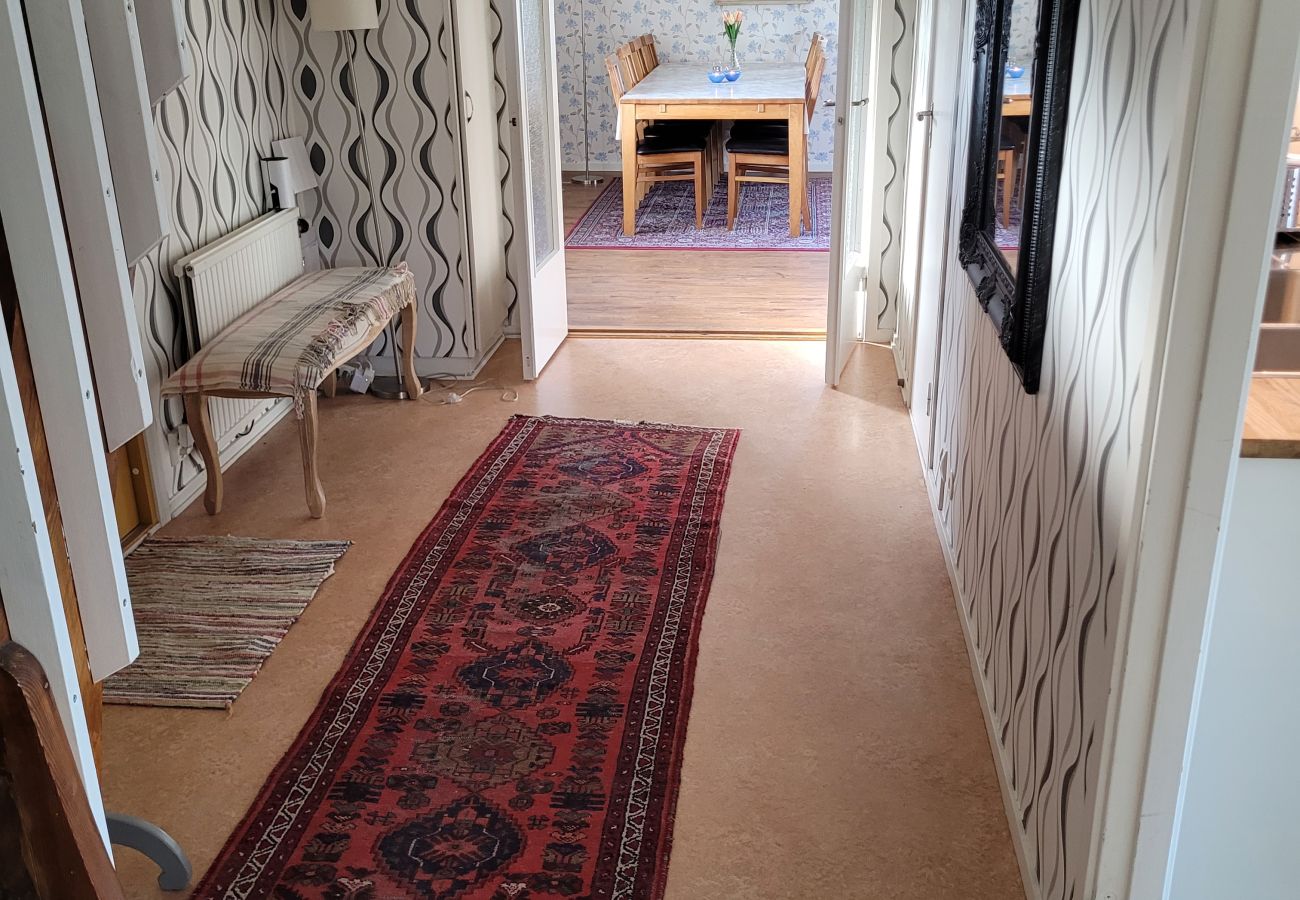 Stuga i Jät - Stort semesterhus på landet nära sjön Åsnen