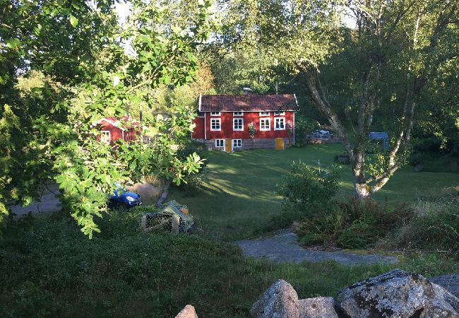  i Lysekil - Oldfashioned house