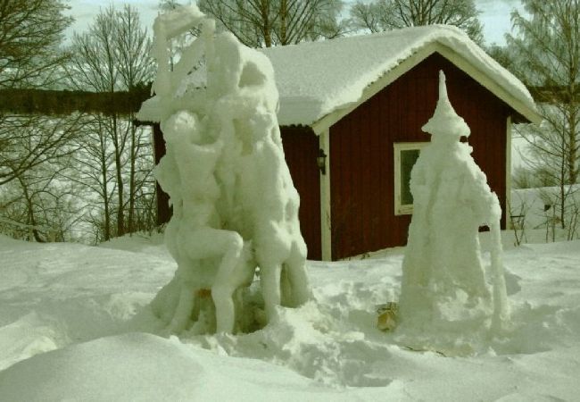 Stuga i Söderbärke - Sjöstuga Barken