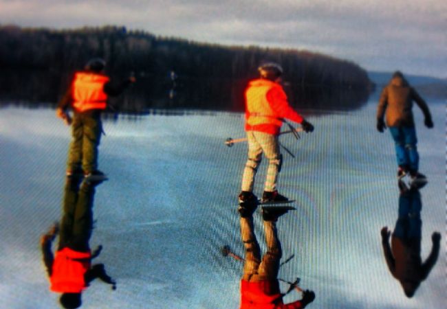 Stuga i Söderbärke - Sjöstuga Barken