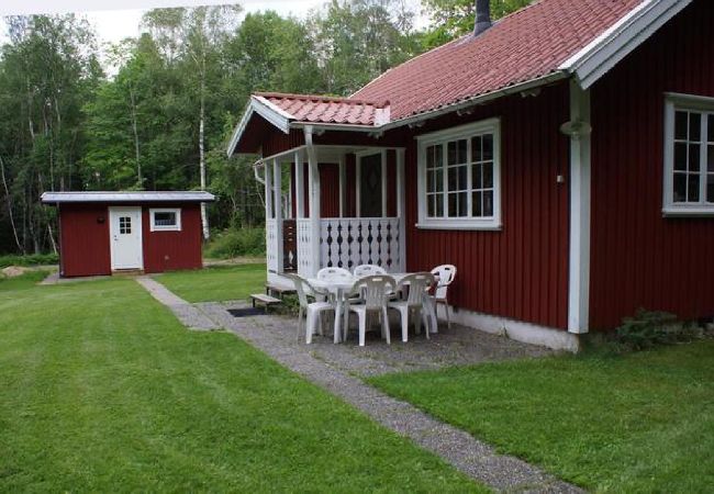 Stuga i Sexdrega - Boende nära sjö med båt för fiske Stuga i Sexdrega - Boende nära sjö med båt för fiske