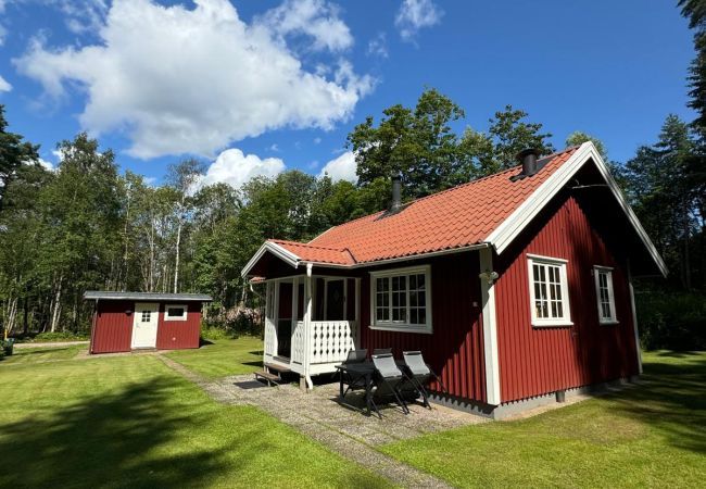 Stuga i Sexdrega - Boende nära sjö med båt för fiske