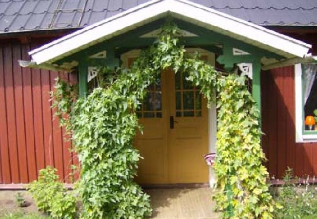 Stuga i Stenstorp - Charmigt och prisvärt fritidshus på landet