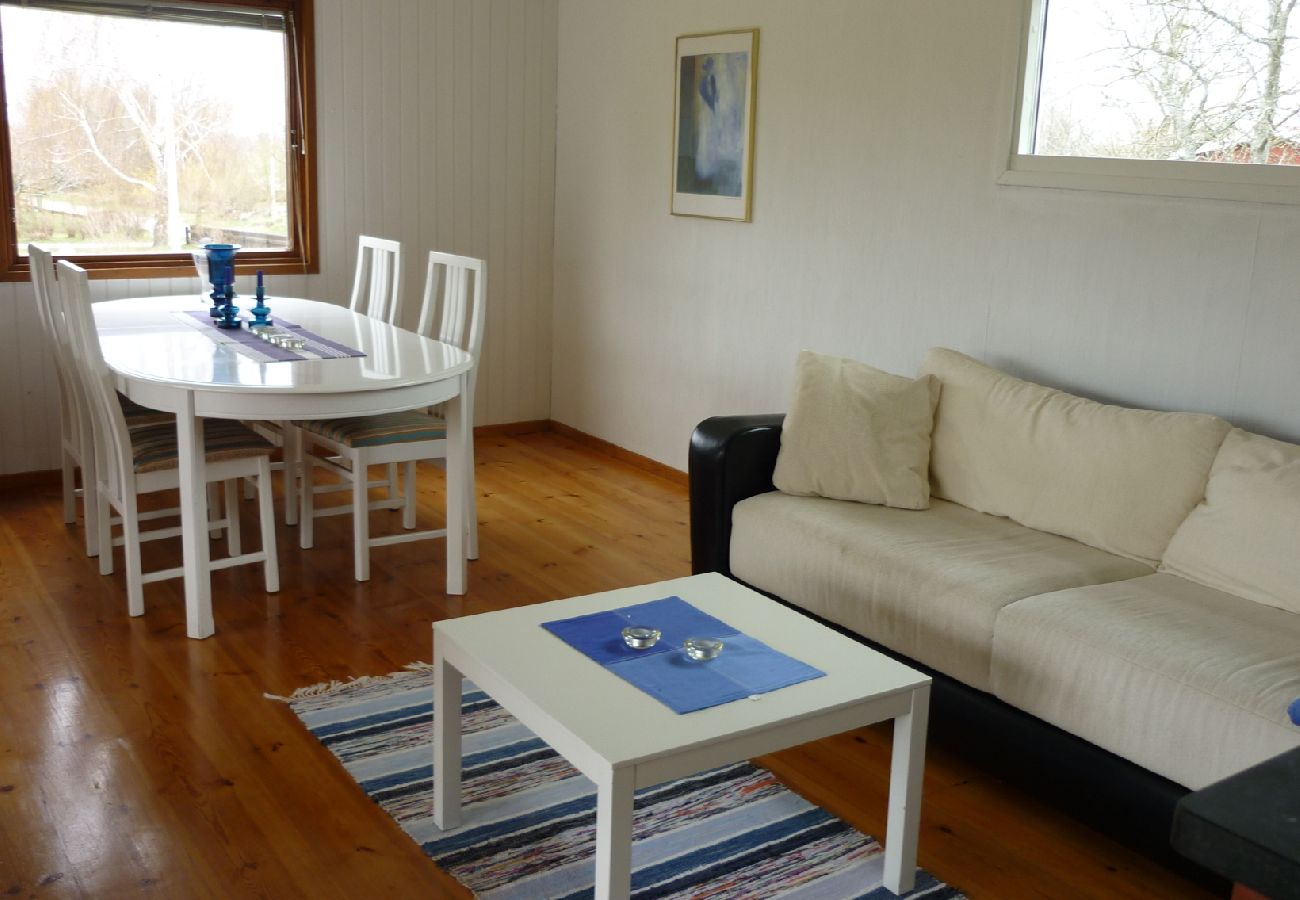 Stuga i Mörbylånga - Sommar, sol, Öland - fritidshus på södra delen av semesterön