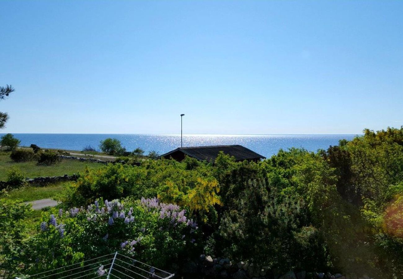Stuga i Löttorp - Härlig semester på soliga Öland med havsutsikt