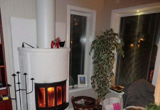 Stuga i Källby - Semesterhus i drömläge 30 meter från Vänern Stuga i Källby - Semesterhus i drömläge 30 meter från Vänern