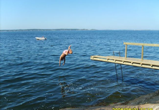 Stuga i Strömstad - Strandnära boende med avskilt läge nära Strömstad Stuga i Strömstad - Strandnära boende med avskilt läge nära Strömstad
