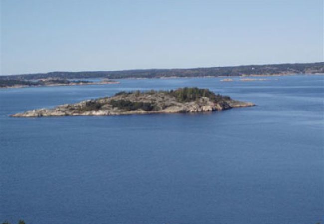 Stuga i Strömstad - Strandnära boende med avskilt läge nära Strömstad Stuga i Strömstad - Strandnära boende med avskilt läge nära Strömstad