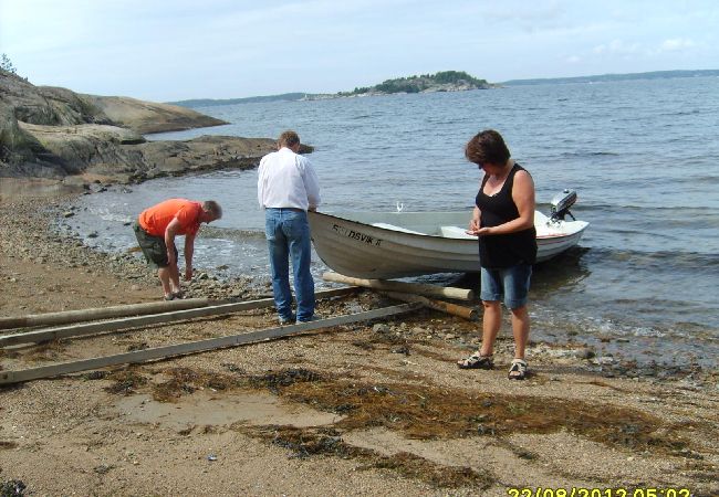 Stuga i Strömstad - Strandnära boende med avskilt läge nära Strömstad Stuga i Strömstad - Strandnära boende med avskilt läge nära Strömstad