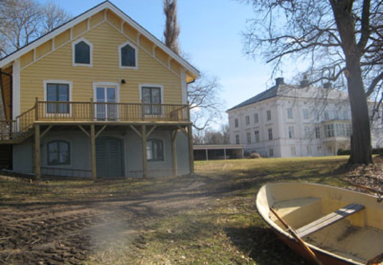 Stuga i Norsholm - Semester vid sjön Roxen, Motala Ström och Göta kanal