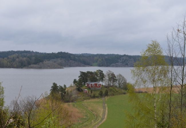 Stuga i Vikbolandet - Ett paradis för familjen & sportfiskaren!