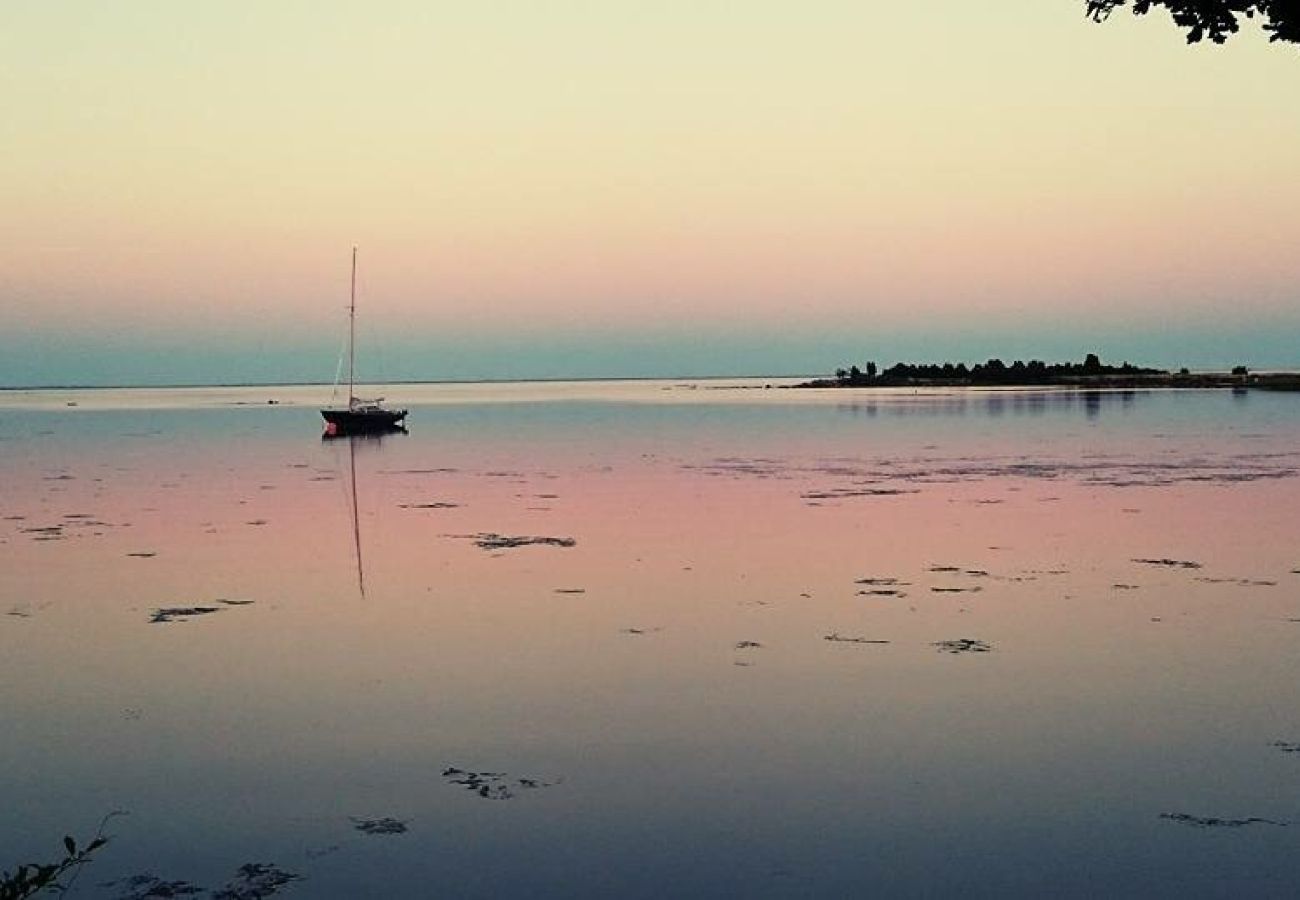 Stuga i Söderåkra - Sommarhus vid havet i Djursvik