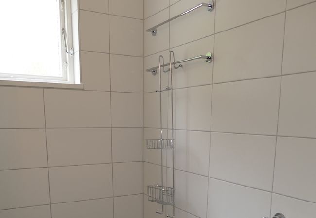 Stuga i Ryd - Härligt fritidshus direkt vid sjön Åsnen med båtar, kanoter och internet Stuga i Ryd - Härligt fritidshus direkt vid sjön Åsnen med båtar, kanoter och internet