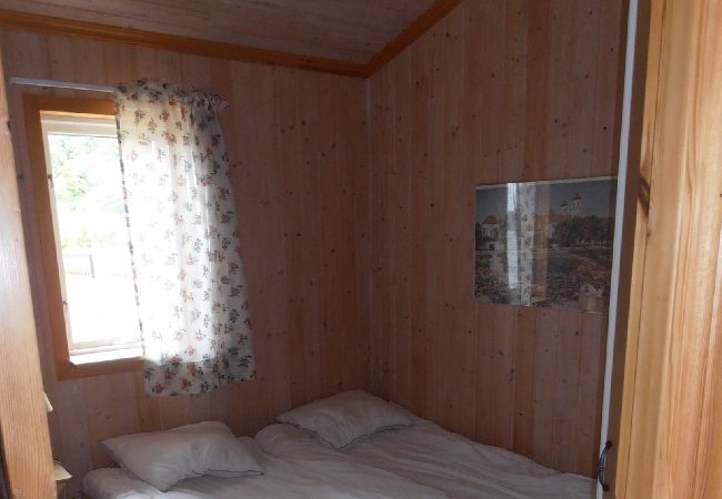 Stuga i Örby - Modern stuga med fantastiskt strandläge! Stuga i Örby - Modern stuga med fantastiskt strandläge!