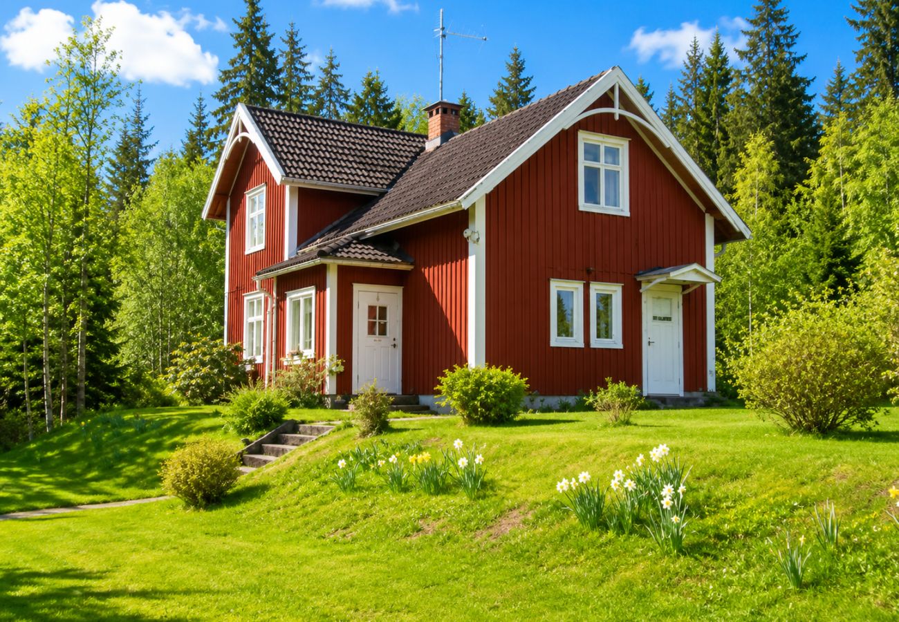 Stuga i Skillingaryd - Semesterhus i avskilt läge