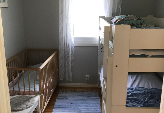 Stuga i Finspång - Stuga med utsikt över sjön Glan Stuga i Finspång - Stuga med utsikt över sjön Glan