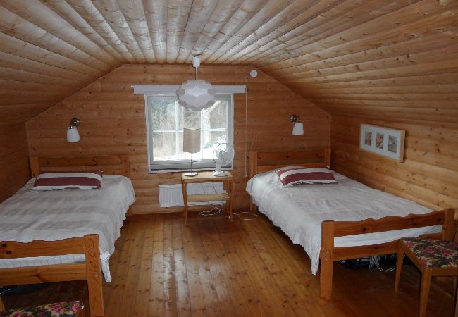 Stuga i Nösund - Semesterhus i västkustens skärgård på ön Valön Stuga i Nösund - Semesterhus i västkustens skärgård på ön Valön