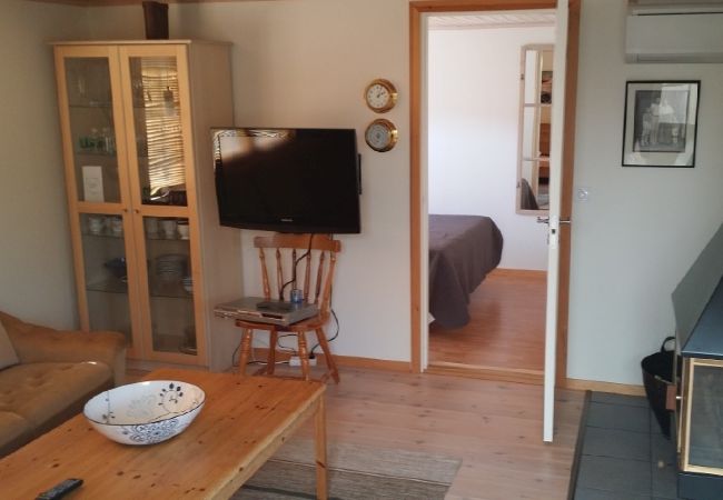 Stuga i Nösund - Semesterhus i västkustens skärgård på ön Valön Stuga i Nösund - Semesterhus i västkustens skärgård på ön Valön