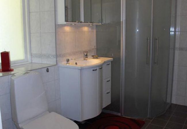 Stuga i Löttorp - Strandvilla med fantastiskt läge Stuga i Löttorp - Strandvilla med fantastiskt läge