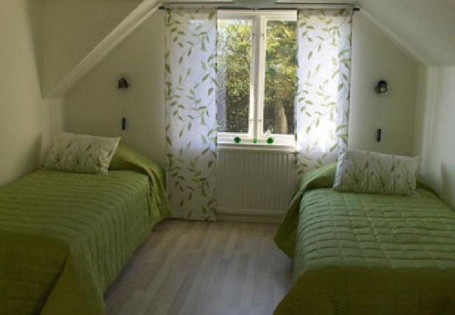Stuga i Löttorp - Strandvilla med fantastiskt läge Stuga i Löttorp - Strandvilla med fantastiskt läge