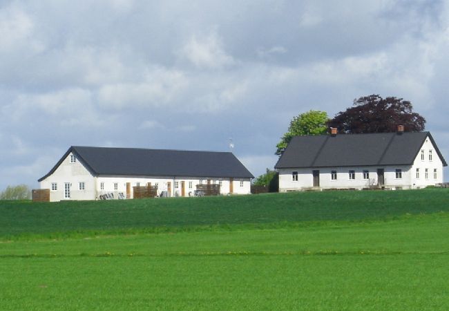 Lägenhet i Löderup - Semester på en gård nära Ystad