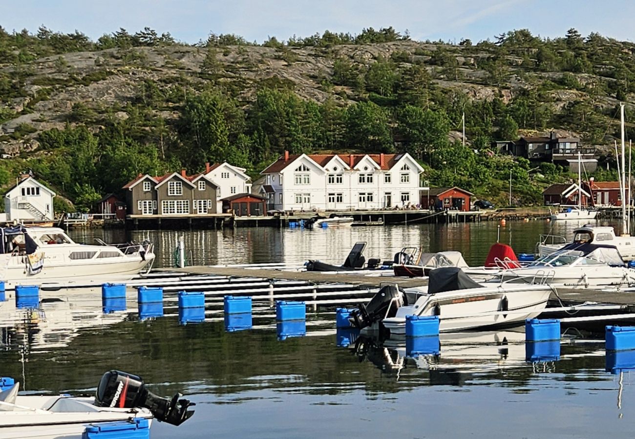 Lägenhet i Grebbestad - Lugn västkustsemester i Kämpersvik