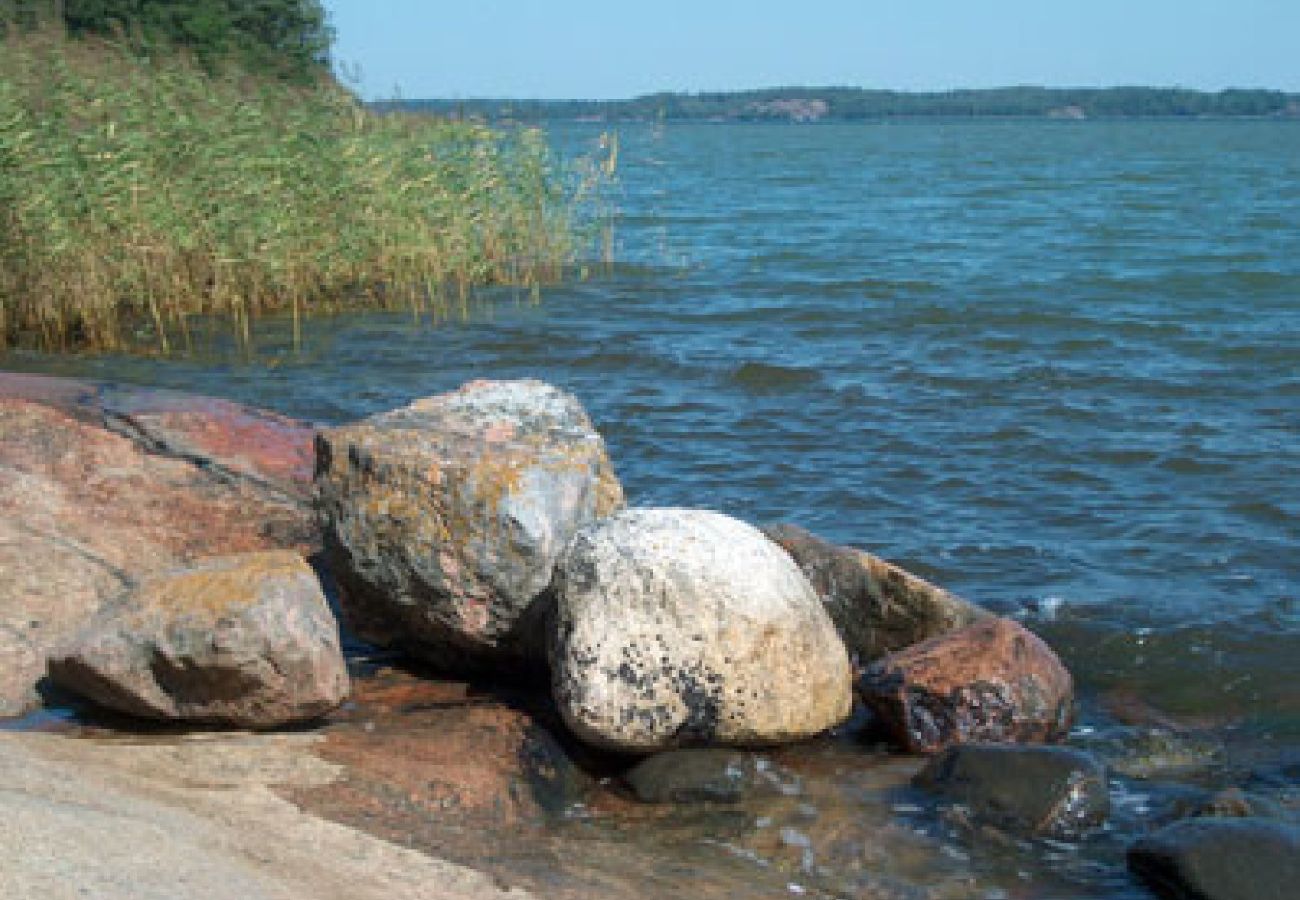 Stuga i Söderköping - Stort fritidshus i St:Anna´s skärgård vid Östersjökusten