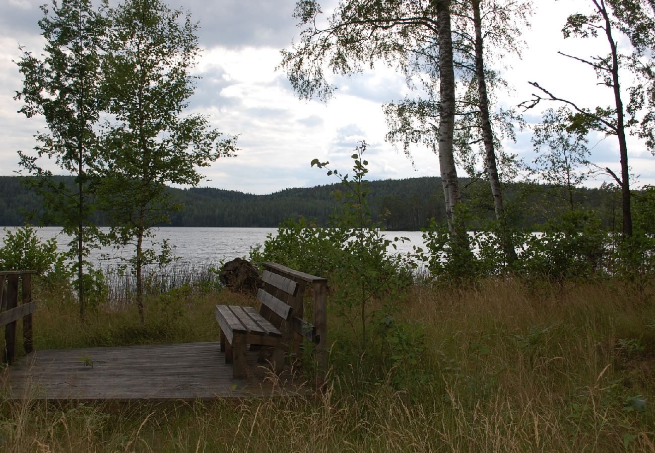 Stuga i Ydre - Fin stuga i avskilt läge i södra Sverige