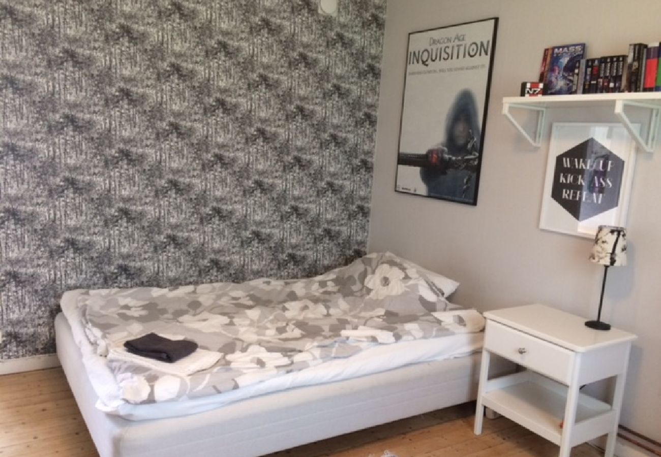 Stuga i Hässelby - Radhus Hässelby