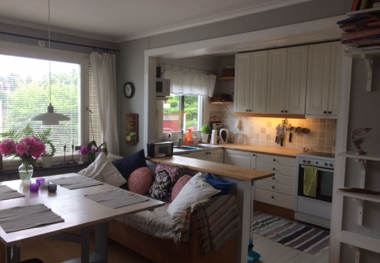 Stuga i Hässelby - Radhus Hässelby