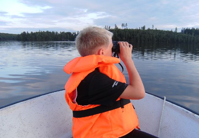 Stuga i Hallaryd - Stugidyll vid Örsjön med Wifi