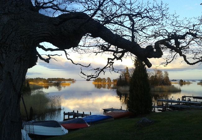 Stuga i Ålem - Semester vid havet med massor av utrymme och solterrass