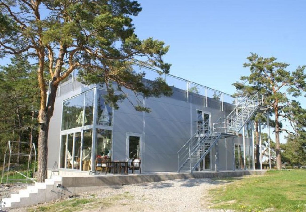 Lägenhet i Saltsjöbaden - Konstnärsvilla i Stockholms skärgård med havsutsikt på tre sidor