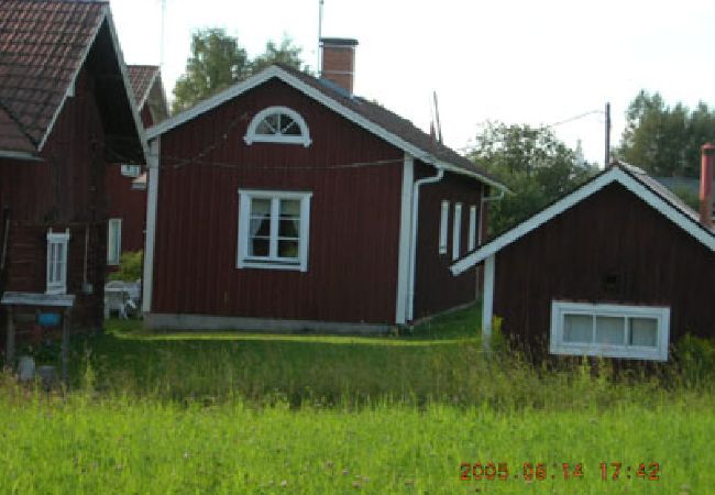 Stuga i Boda Kyrkby - Semester på en Dalagård i Dalarna