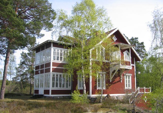 Stuga i Saltsjö-Boo - Villa Bergshyddan