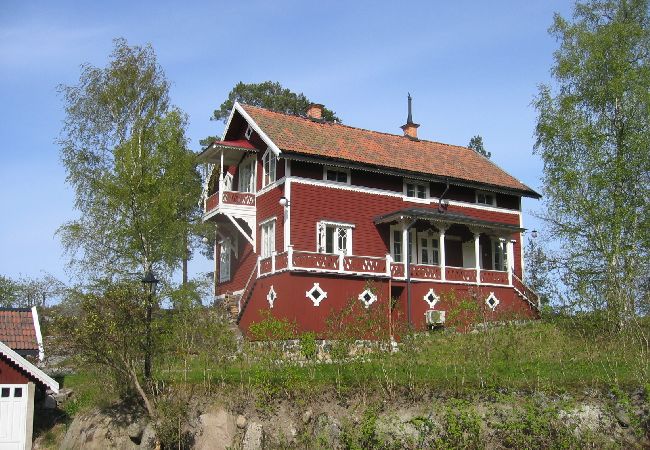 Stuga i Saltsjö-Boo - Villa Bergshyddan