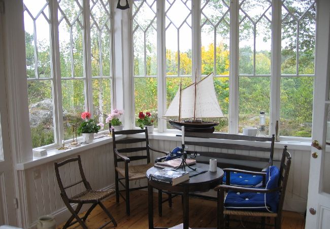 Stuga i Saltsjö-Boo - Villa Bergshyddan Stuga i Saltsjö-Boo - Villa Bergshyddan