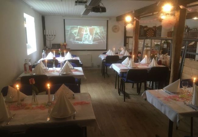 Stuga i Tavelsjö - Rumsuthyrning inte långt från Umeå med hög standard Stuga i Tavelsjö - Rumsuthyrning inte långt från Umeå med hög standard