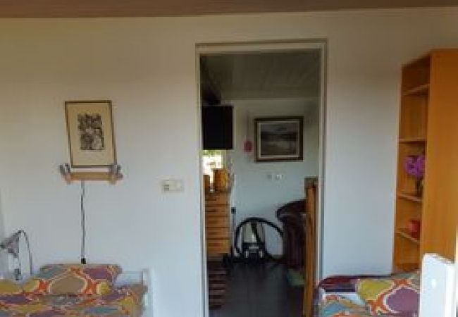 Stuga i Björklinge - Fin stuga med sjöläge i Björklinge Stuga i Björklinge - Fin stuga med sjöläge i Björklinge