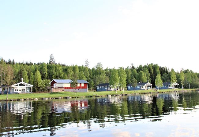 Stuga i Svärdsjö - Modern stuga vid vackra Hinsen sjön