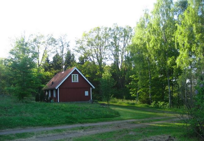 Stuga i Hörby - Mysig stuga nära Kvesarumssjön