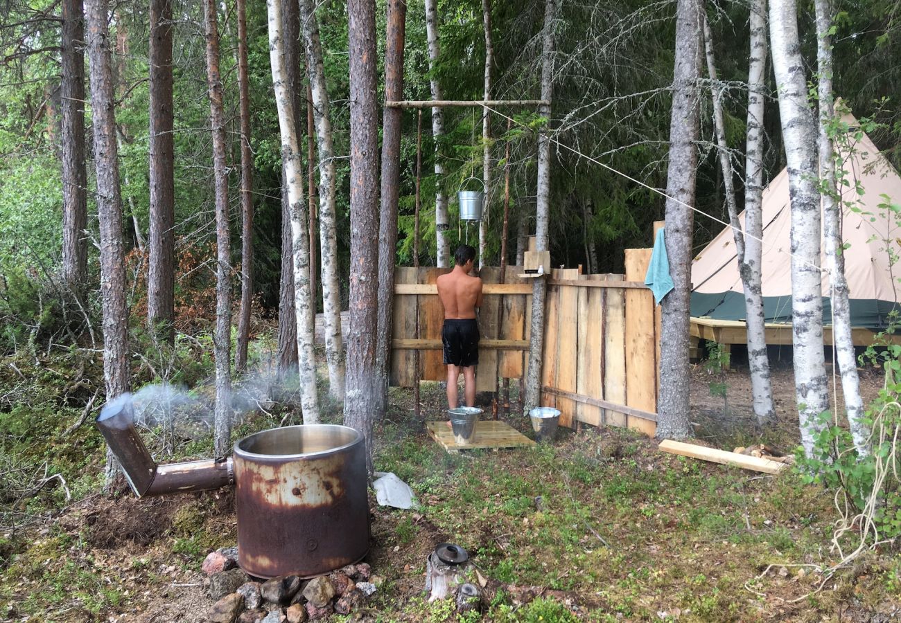 Stuga i Gällö - Wolverine cabin