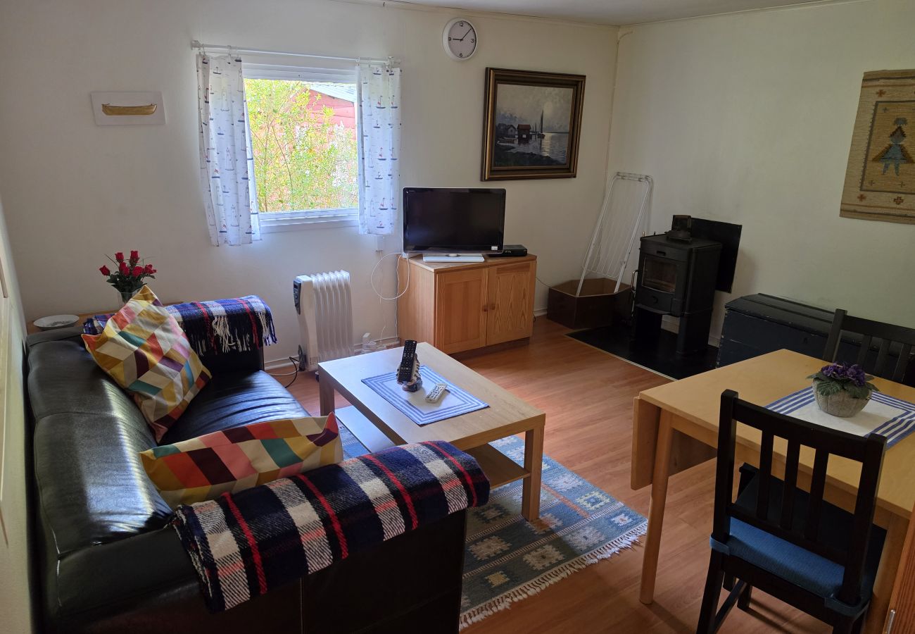 Lanthus i Hallaryd - Semester nära sjön med wifi och egen båt