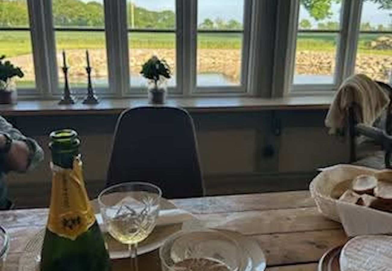 Stuga i Kattarp - Stort och fint semesterboende på landet nära Helsingborg