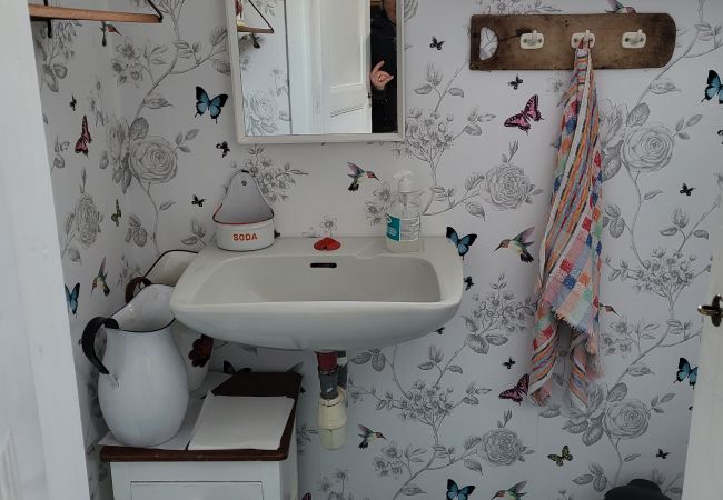 Stuga i Skruv - Vitahult Stuga i Skruv - Vitahult