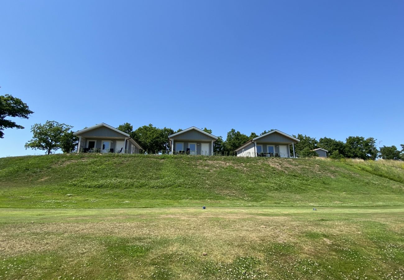 Stuga i Söderåkra - Nära Östersjön med utsikt över golfbanan